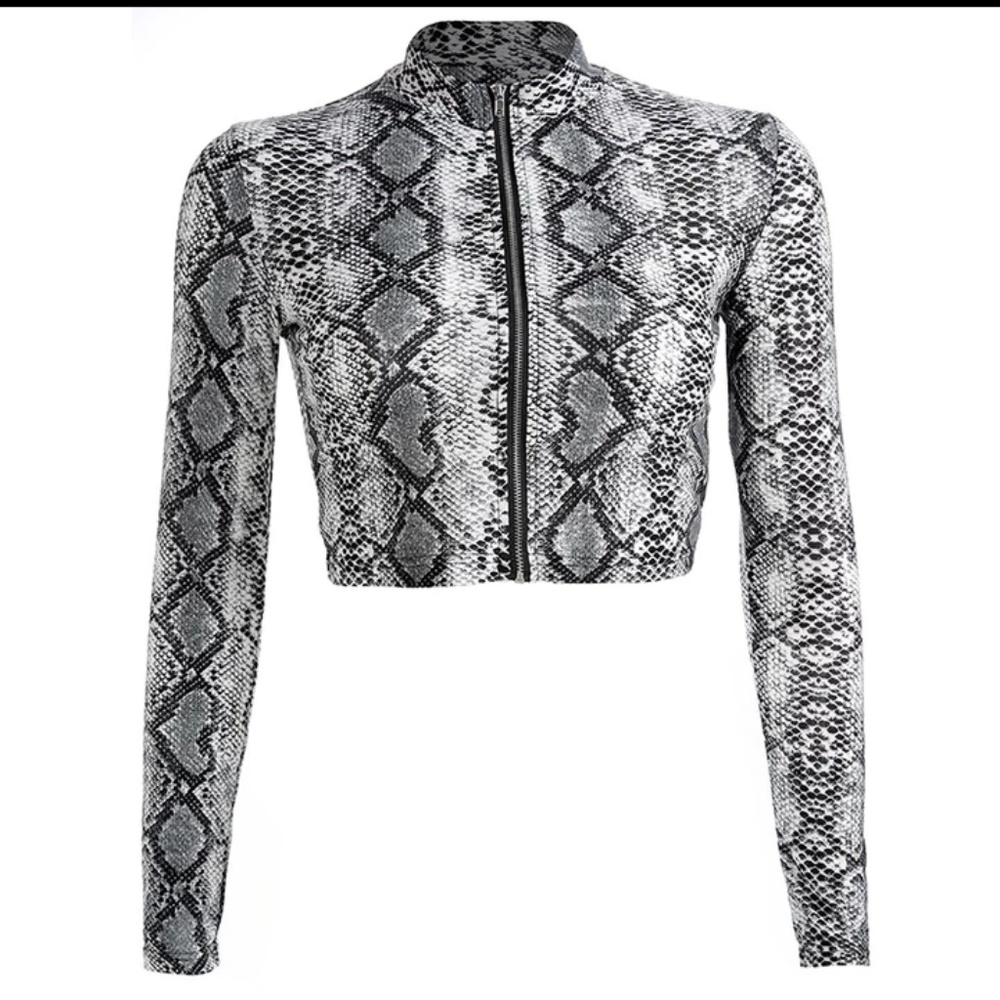 Crop top - Picture 4 of 5